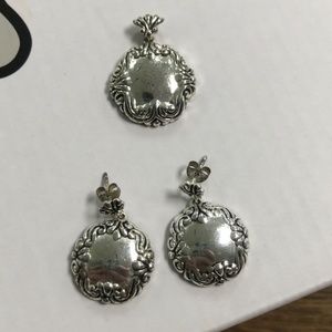 Vintage 925 sterling pendant and earrings
